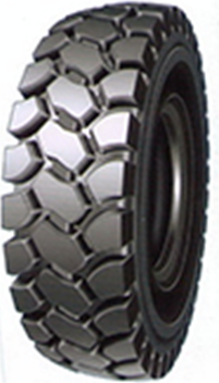 Black Radial Off Road Truck Tires , Round Sidewall Protection General OTR Tires