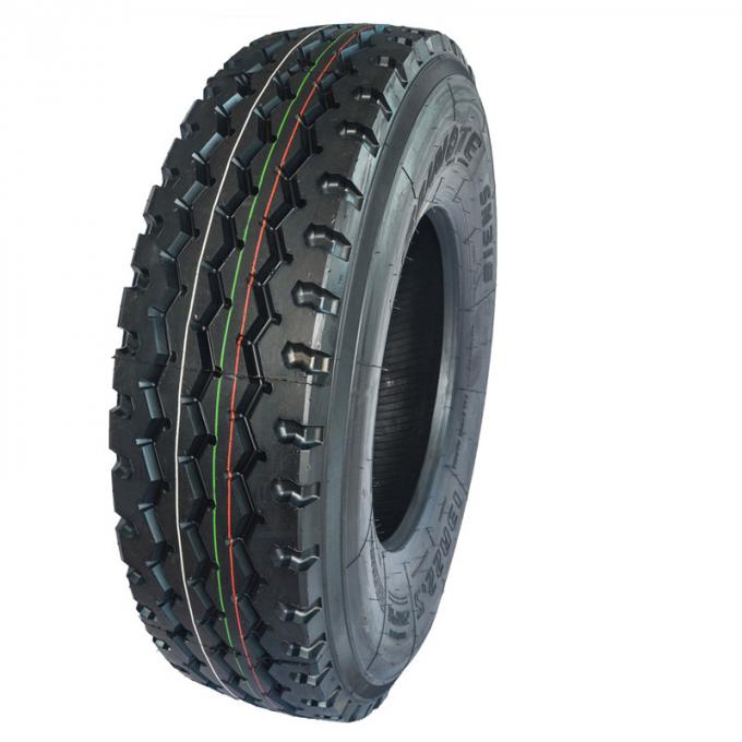 13R22.5 16.5mm High Performance Tires , Powerful Gripping Off Road Truck Tires 