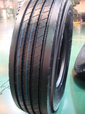 279mm Tubeless Truck Bus Tyres 11r22.5 Highway Truck Drive Tires