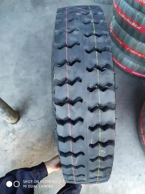 700-16 Truck Bus Tyres Bias Ply Light Truck Tires With Tube 100000kms