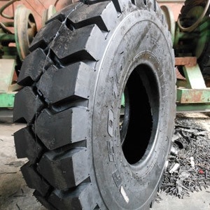 6.50-10 Bias Solid Rubber Industrial Forklift Tires Diameter 600mm