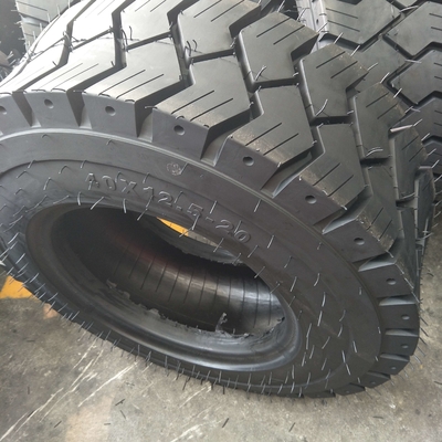 Solid Industrial Forklift Tires 40x12.5-20 Puncture Resistant