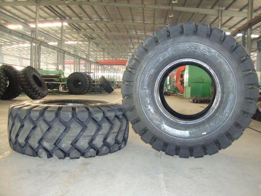 ISO CCC 23.5-25 Tubeless heavy duty solid loader tires E3 L3 L5