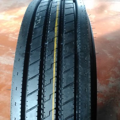 1200R20 HEAVY DUTY TRUCK TIRE